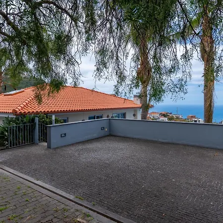 Longtail By Lovelystay Villa Arco da Calheta